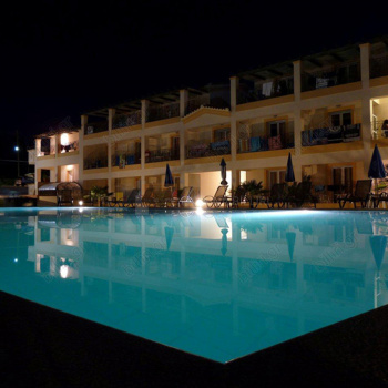 Εξωτερική όψη - Outdoor view