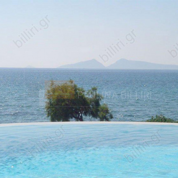 Πισίνα, θέα στη θάλασσα