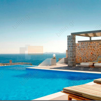Πισίνα - θέα . Swimming pool - view