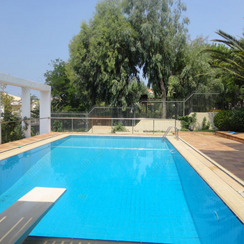 Πισίνα - Swimming pool