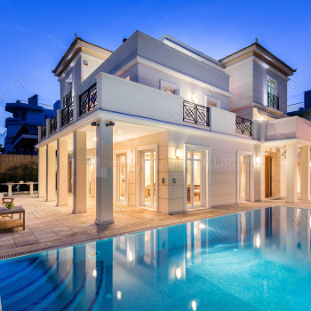 Εξωτερική όψη . Outdoor view
