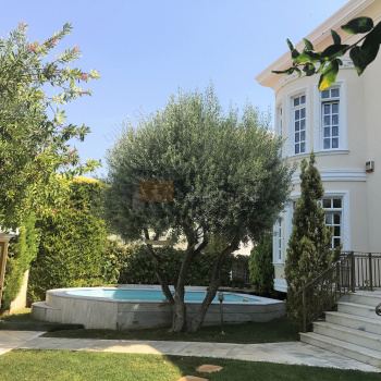 Εξωτερική όψη . Outdoor view