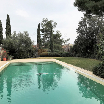 Πισίνα - Swimming pool