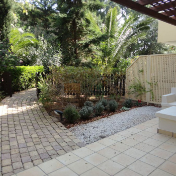 Βεράντα - κήπος -Veranda - Garden