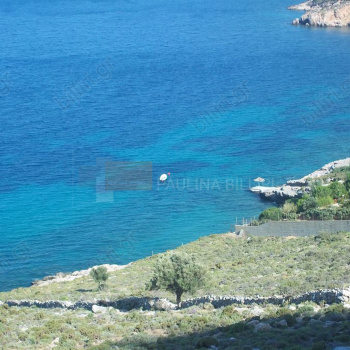 Οικόπεδο - Plot