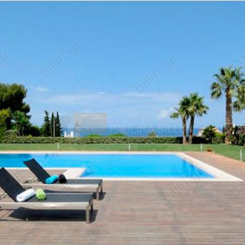 Πισίνα - θέα . Swimming pool - view