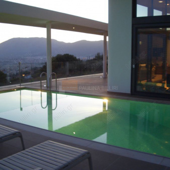 Πισίνα - Swimming pool
