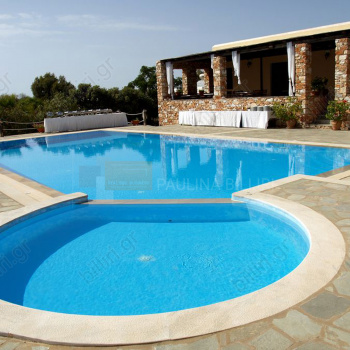 Πισίνα - Swimming pool