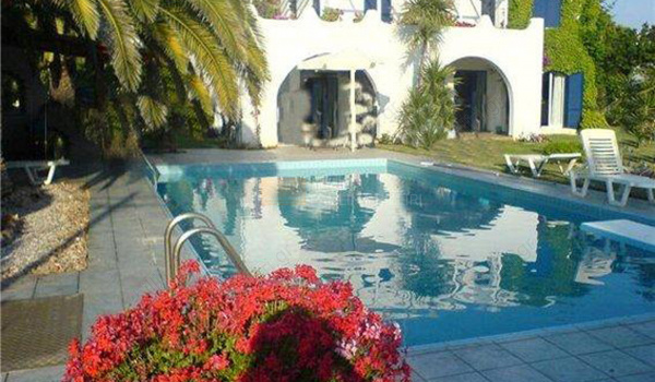 Εξωτερική όψη - Outdoor view