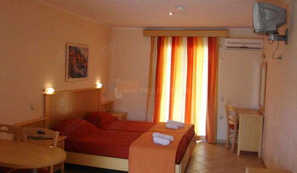 Δωμάτιο - Room