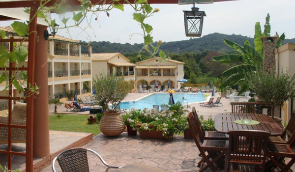 Εξωτερική όψη - Outdoor view