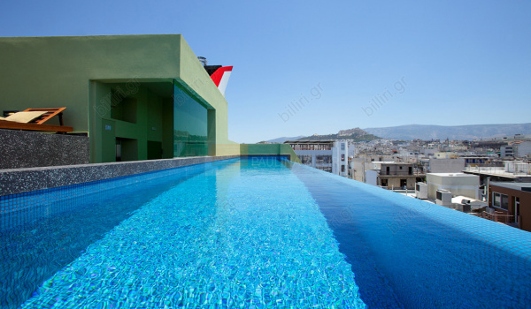 Πισίνα - Swimming pool