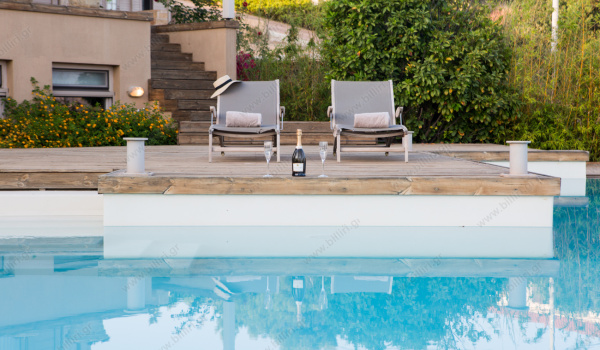 01__the_villa_12a