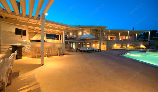01__the_villa_14_2049805711