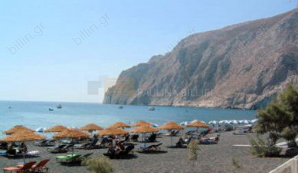 Παραλία Καμάρι - Kamari beach