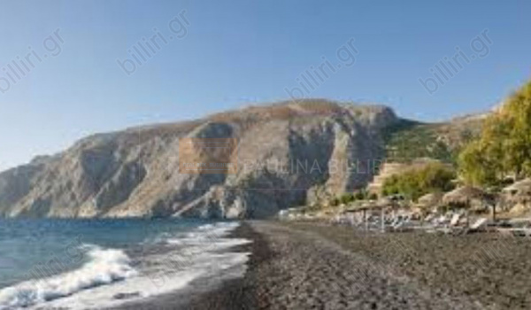 Παραλία Καμάρι - Kamari beach