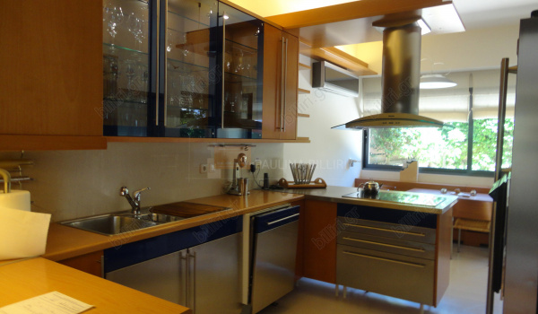 Kουζίνα - Kitchen 