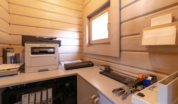 03__level_two_office9