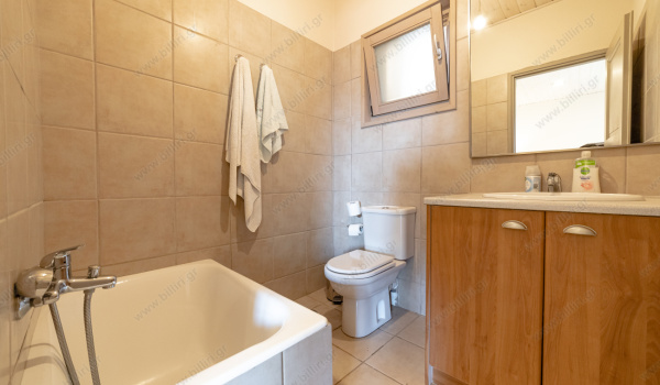03__level_two_utility_room_bath
