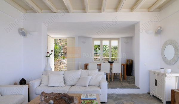 Εσωτερικός χώρος - Indoor space