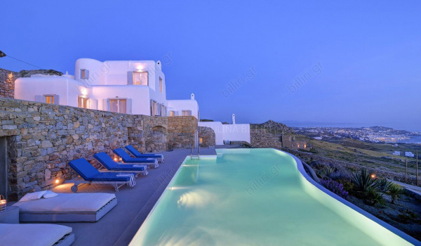 Εξωτερική όψη . Outdoor view
