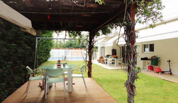 Εξωτερική όψη - Outdoor view
