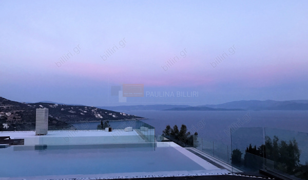 Πισίνα - θέα . Swimming pool - View 