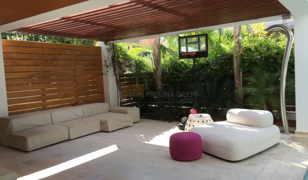 Eξωτερικός χώρος - Outdoor space