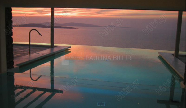 Πισίνα - Swimming pool