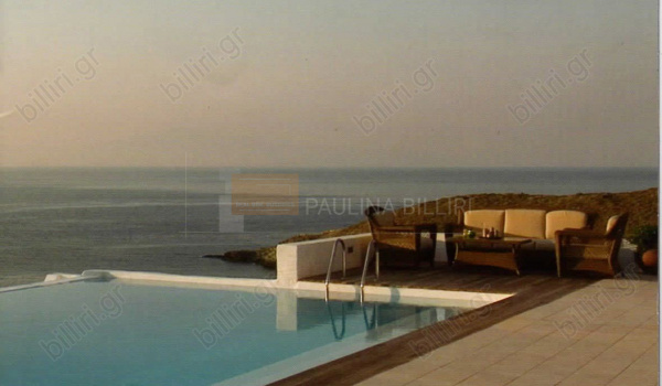 Πισίνα - Swimming pool
