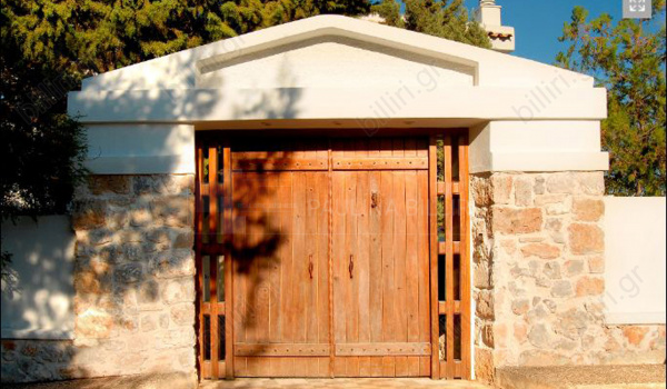 Είσοδος - Entrance