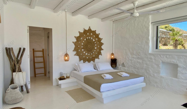 12_126977780