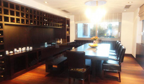 Τραπεζαρία - Dining room