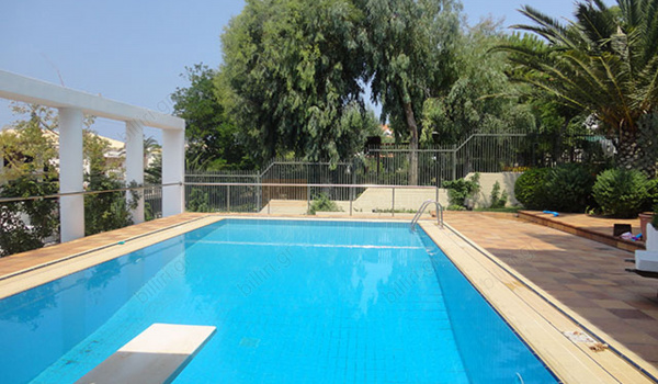 Πισίνα - Swimming pool