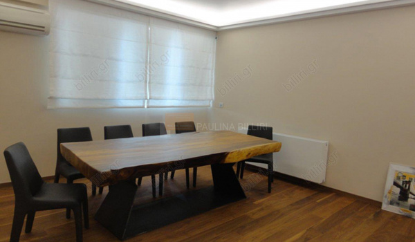 Τραπεζαρία - Dining room