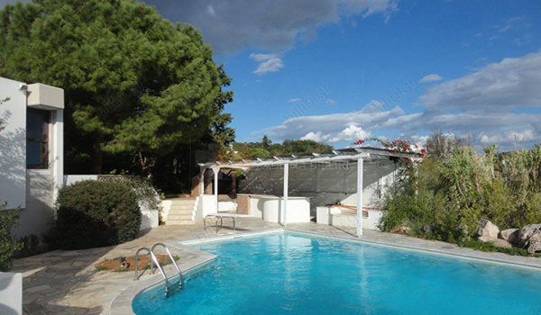 Πισίνα - θέα . Swimming pool - View 