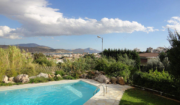 Πισίνα - θέα . Swimming pool - View 