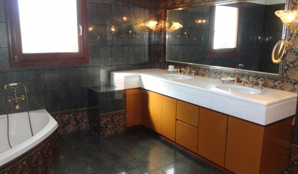 Μπάνιο - Bathroom