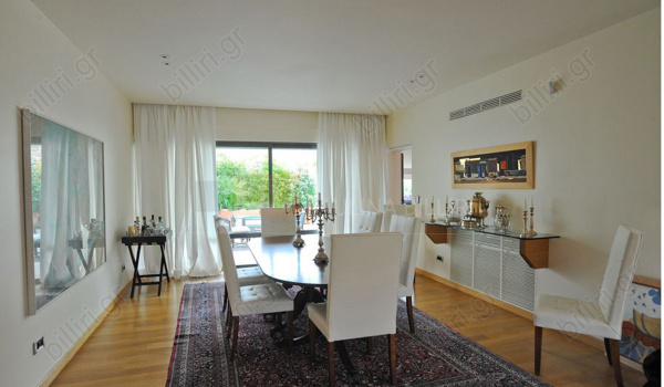 Τραπεζαρία - Dinning area 