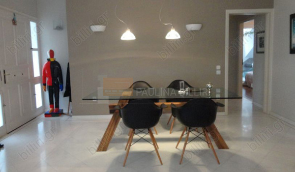Tραπεζαρία - Dinning room