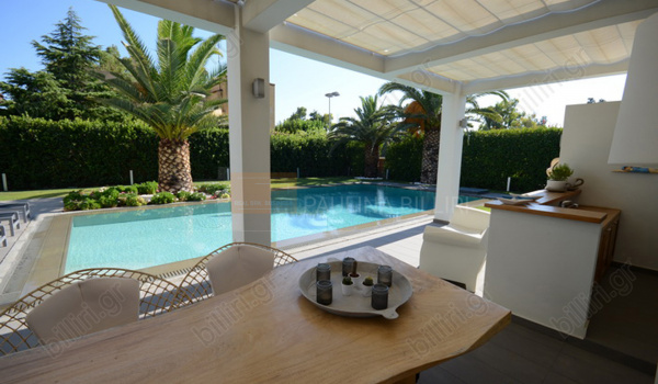 Εξωτερική όψη . Outdoor view