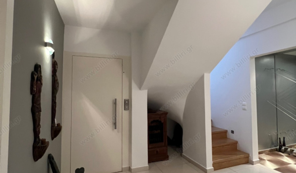 25_1808458948