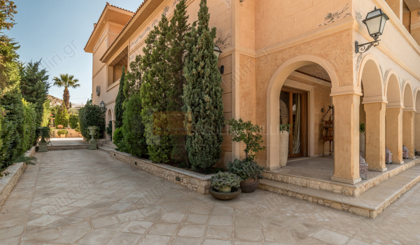 Εξωτερική όψη . Outdoor view