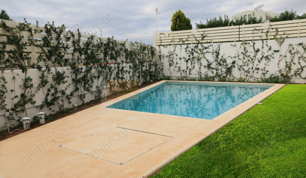 Πισίνα - Swimming pool