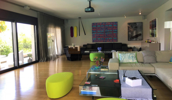 Εσωτερικός χώρος - Indoor space