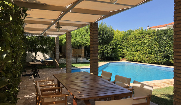 Εξωτερικός χώρος - Outdoor space