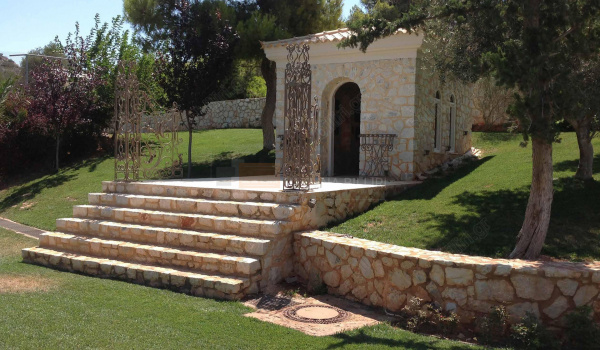 Εξωτερικός χώρος - Outdoor space