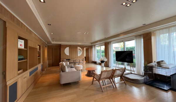 2_671852495