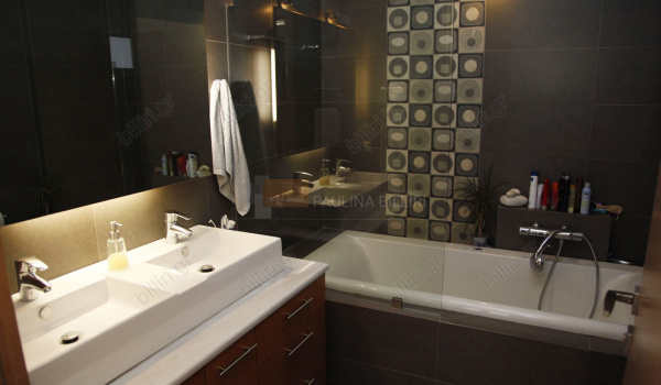 Mπάνιο - Bathroom