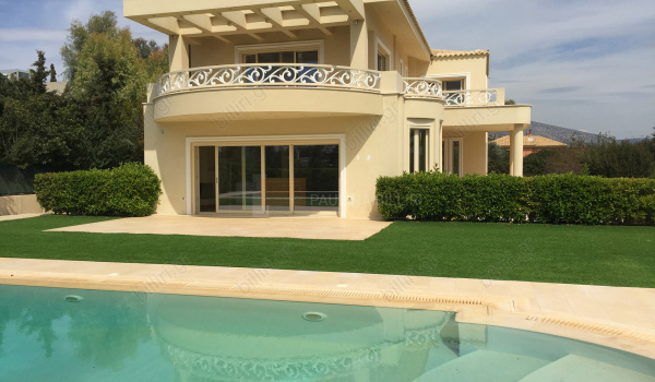 Εξωτερική όψη . Outdoor view